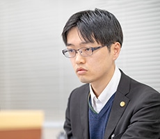 弁護士ごあいさつ